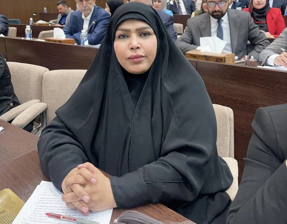 الموسوي تطالب وزارتي التربية والتعليم بإضافة مواد عن الإمام علي (ع) وعيد الغدير بالمناهج الدراسية