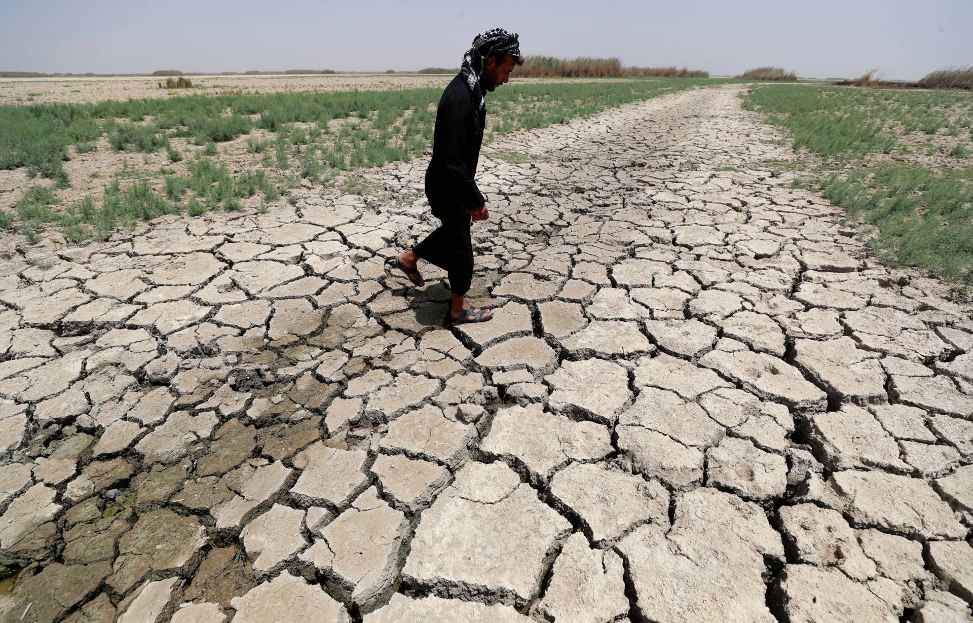 من جديد.. وزير الموارد العراقي يتحدث: بلاد الرافدين ستخسر أكثر من 10 مليارات متر مكعب من المياه والسبب؟