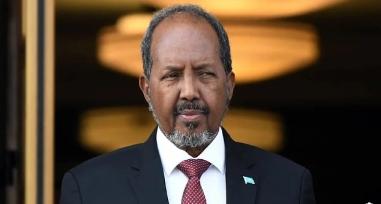 العراق يدين محاولة اغتيال الرئيس الصومالي